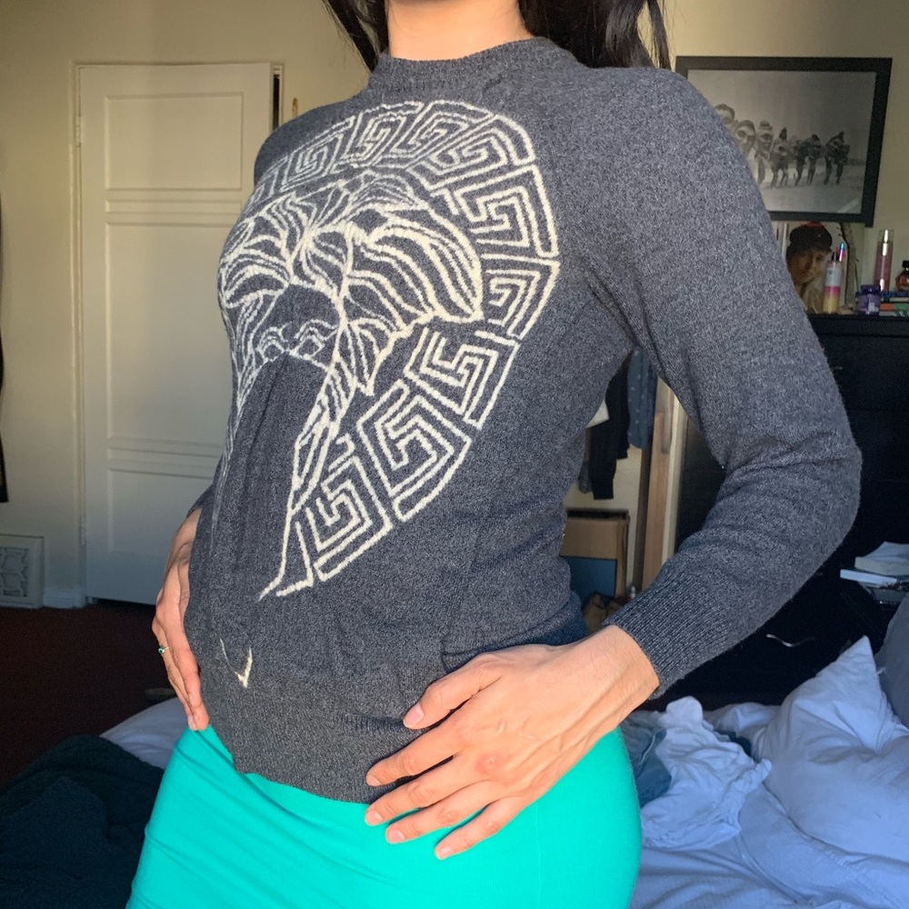 Wool crooks and castles sweater - Picture 3 of 7